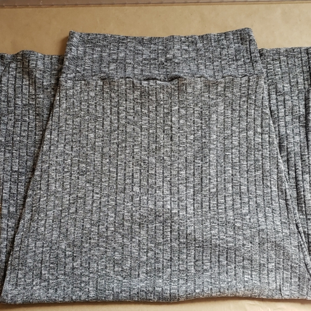 Knit Maxi skirt